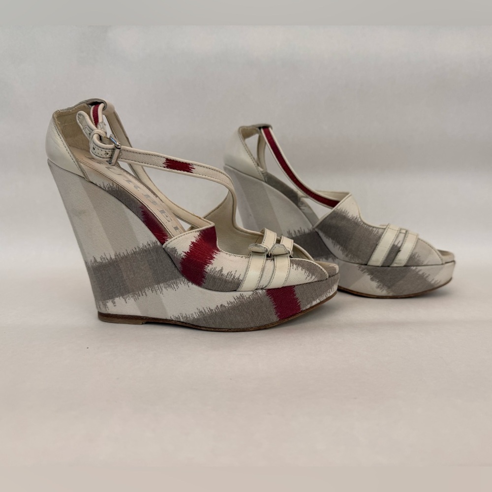 Burberry Women's Platform Wedges - Red, Gray, and Cream Plaid